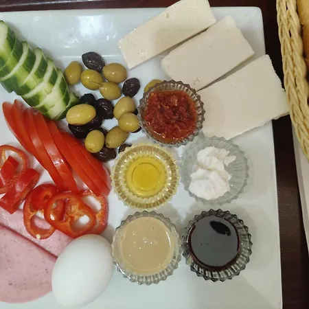 Hotel Muber *