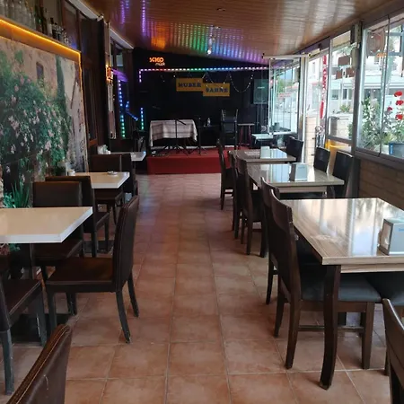 Muber Hotel